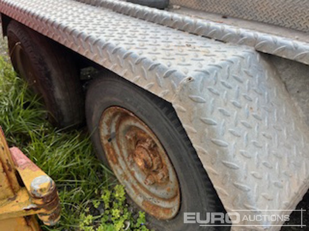 Indespension 2.7 Ton - Remorcă transport utilaje: Foto 4 Indespension 2.7 Ton - Remorcă transport utilaje: Foto 4