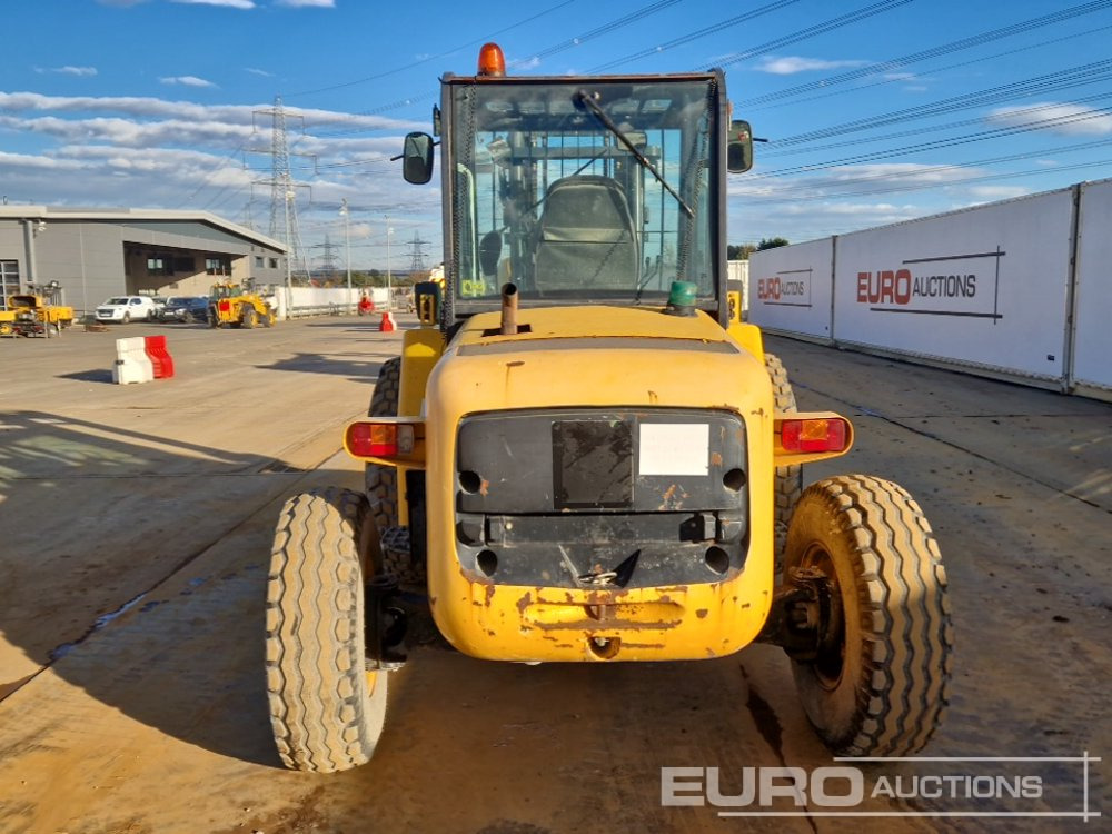 JCB 926 - Stivuitor de teren dificil: Foto 4 JCB 926 - Stivuitor de teren dificil: Foto 4