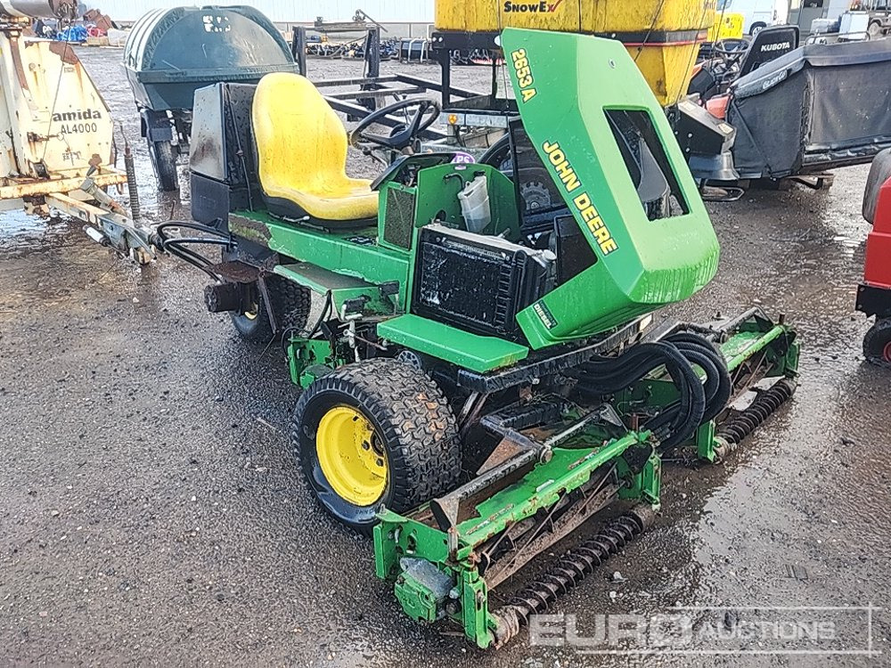 John Deere 2653A - Maşină de tuns iarba: Foto 4 John Deere 2653A - Maşină de tuns iarba: Foto 4