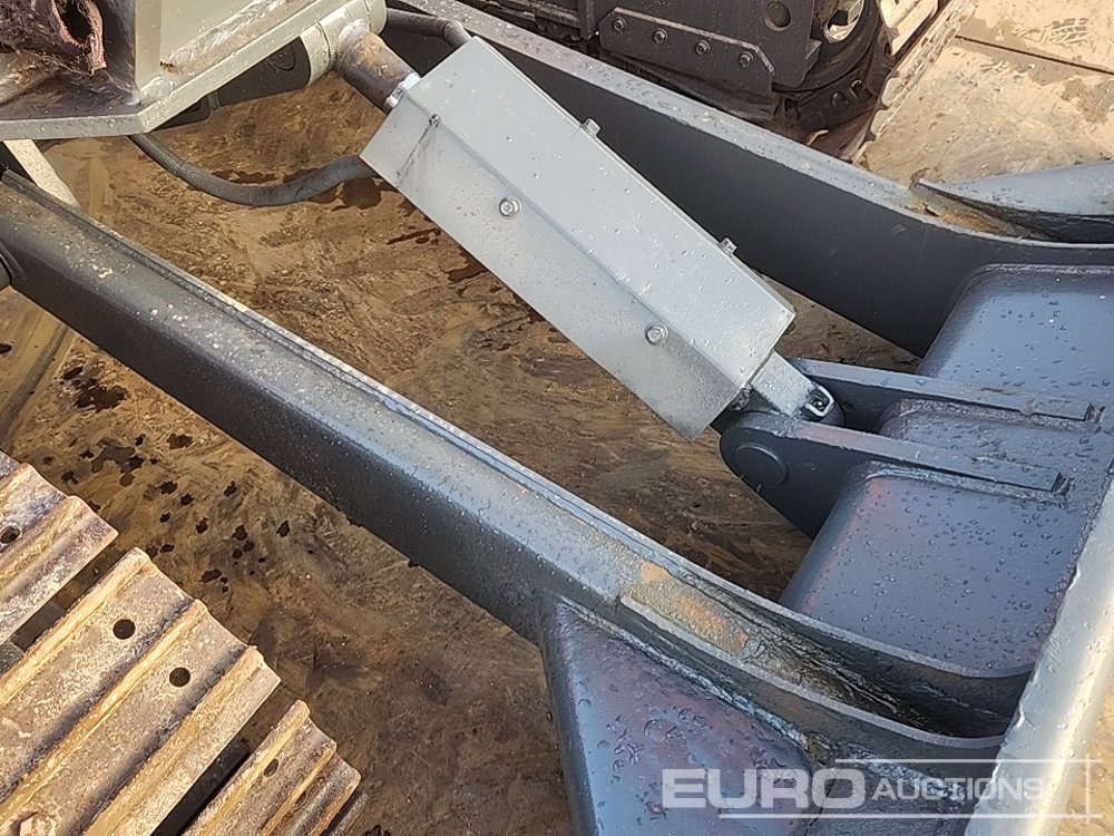 Mini excavator Kubota KX185-3: Foto 28