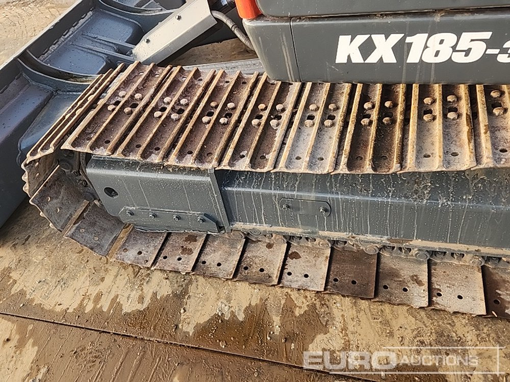 Mini excavator Kubota KX185-3: Foto 9