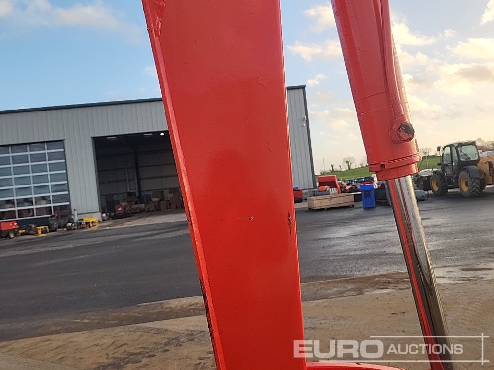 Mini excavator Kubota KX185-3: Foto 38