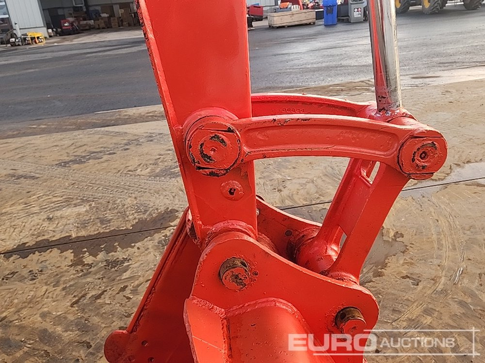 Mini excavator Kubota KX185-3: Foto 39