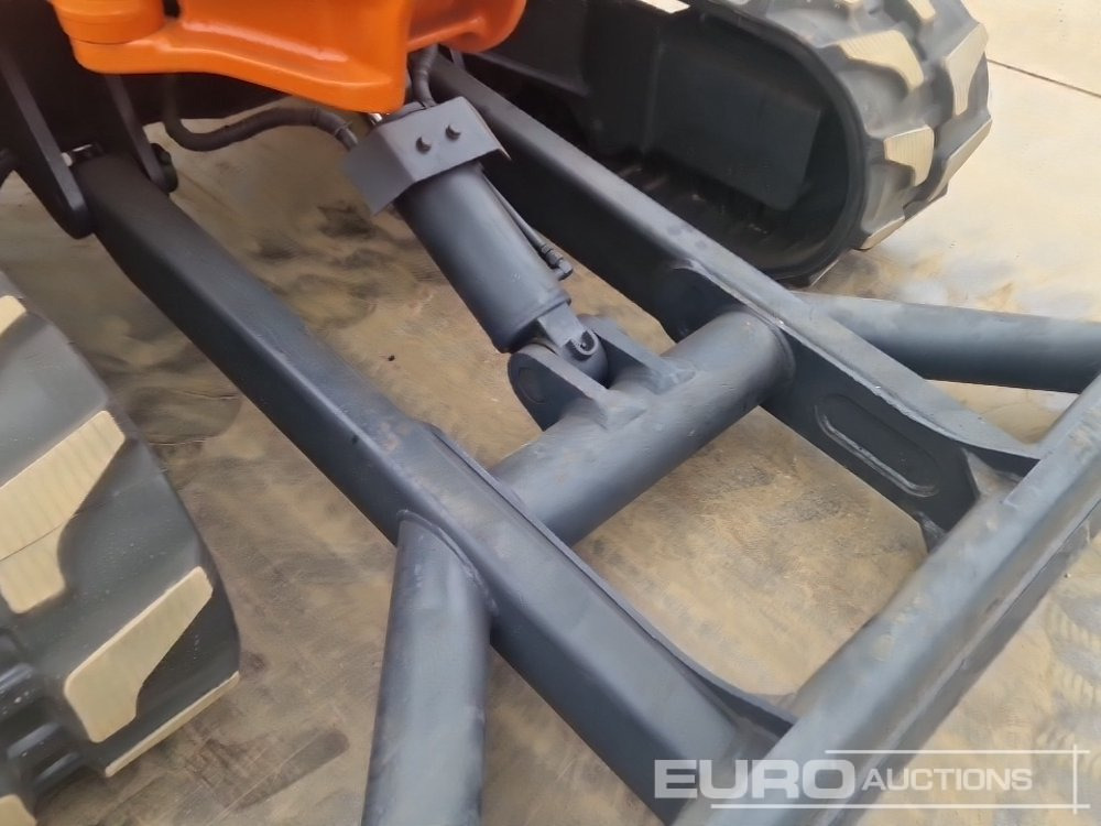 Mini excavator Kubota U55-4: Foto 24