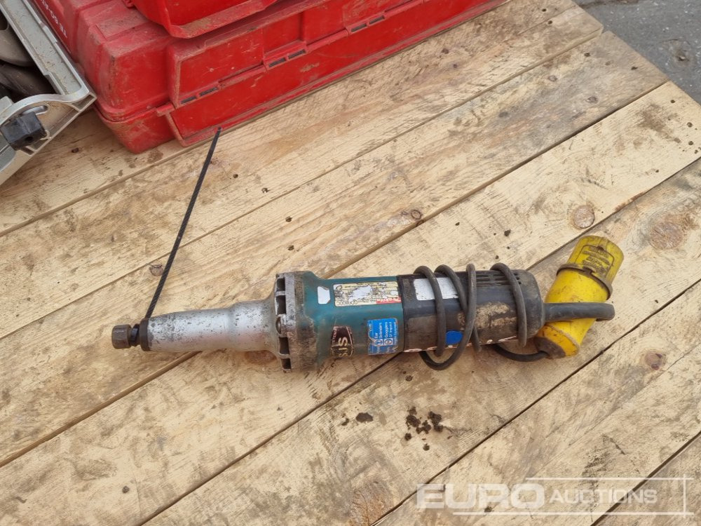 Echipamente de constructii Makita 110Volt Drill, 110Volt Die Grinder, 110Volt 9" Grinder, 110Volt Rip Saw, 110Volt Jig Saw, Petrol Chainsaw Body, Hilti Battery Metal Construction Driver, Hilti 110 Volt Hammer Drill, Hilti Batte: Foto 20