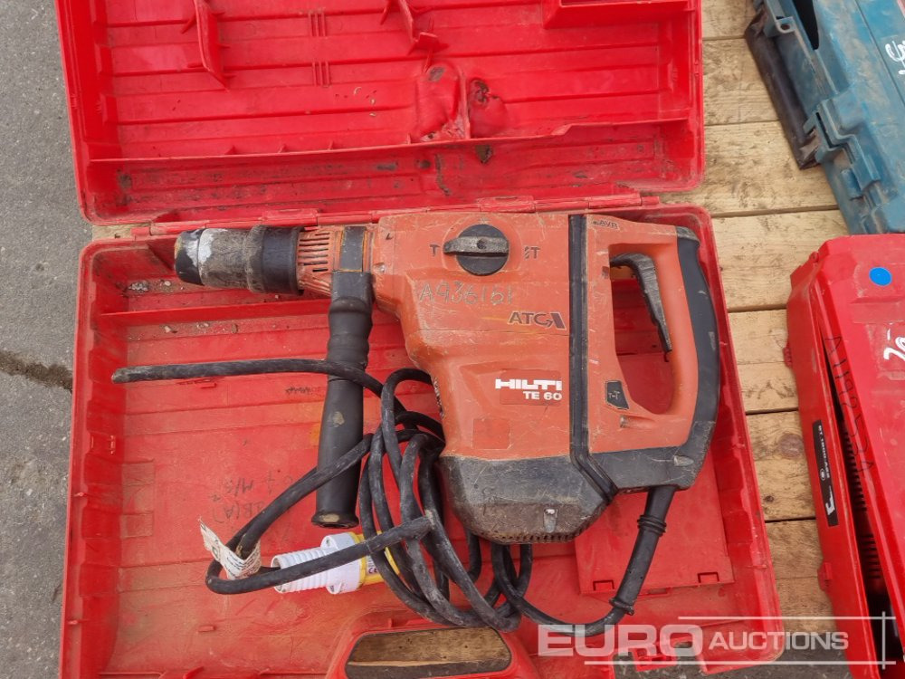 Echipamente de constructii Makita 110Volt Drill, 110Volt Die Grinder, 110Volt 9" Grinder, 110Volt Rip Saw, 110Volt Jig Saw, Petrol Chainsaw Body, Hilti Battery Metal Construction Driver, Hilti 110 Volt Hammer Drill, Hilti Batte: Foto 35