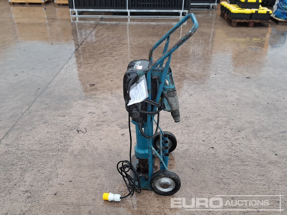 Makita 110v Hammer, Makita 110v Drill - Maşină de asfaltat: Foto 2 Makita 110v Hammer, Makita 110v Drill - Maşină de asfaltat: Foto 2
