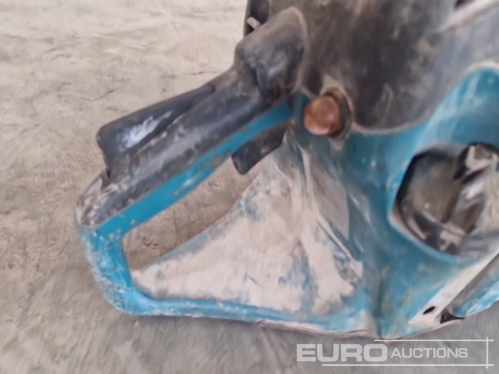 Echipament de atelier Makita Petrol Con Saw: Foto 12 Echipament de atelier Makita Petrol Con Saw: Foto 12