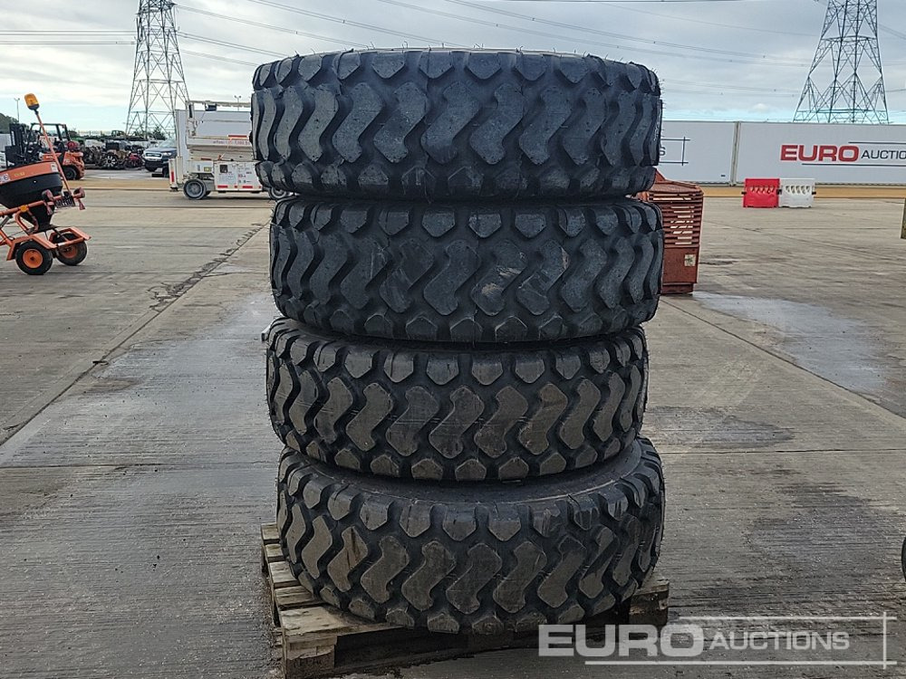 Michelin 15.5 R25 XHA Tyre & Rim (4 of) - Anvelopă: Foto 1 Michelin 15.5 R25 XHA Tyre & Rim (4 of) - Anvelopă: Foto 1