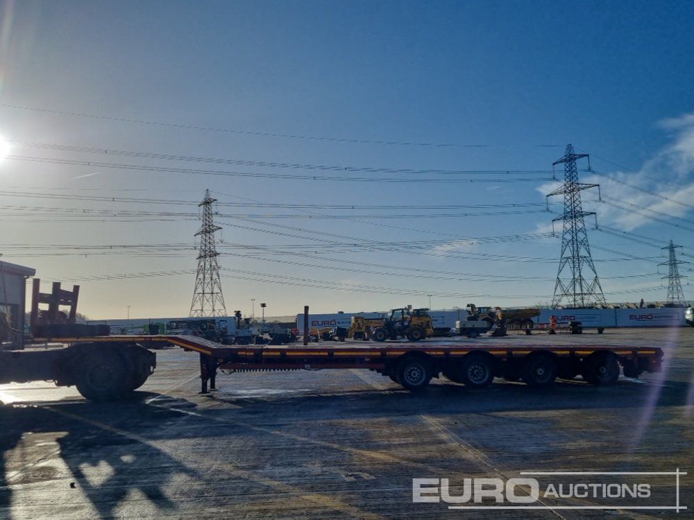 Nooteboom 4 Axle Extendable Low Loader Trailer, Twin Axle Rear Steer, Out Riggers - Camion platformă: Foto 2 Nooteboom 4 Axle Extendable Low Loader Trailer, Twin Axle Rear Steer, Out Riggers - Camion platformă: Foto 2