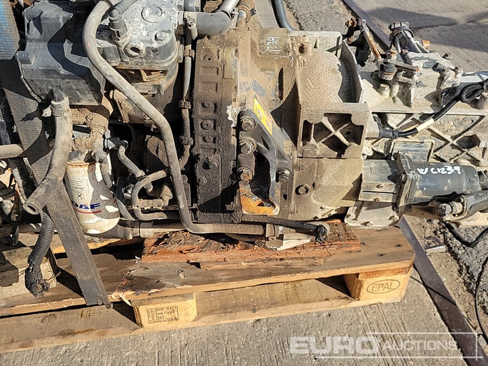 Motor Paccar 4 Cylinder Engine, Gearbox: Foto 12