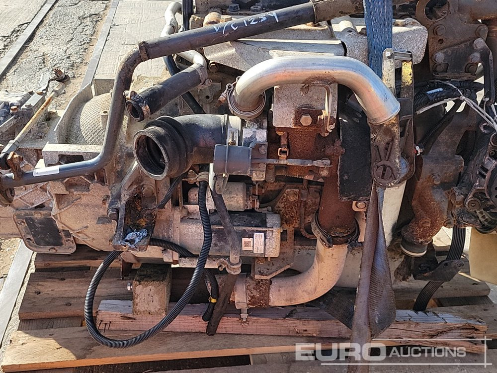 Motor Paccar 4 Cylinder Engine, Gearbox: Foto 19