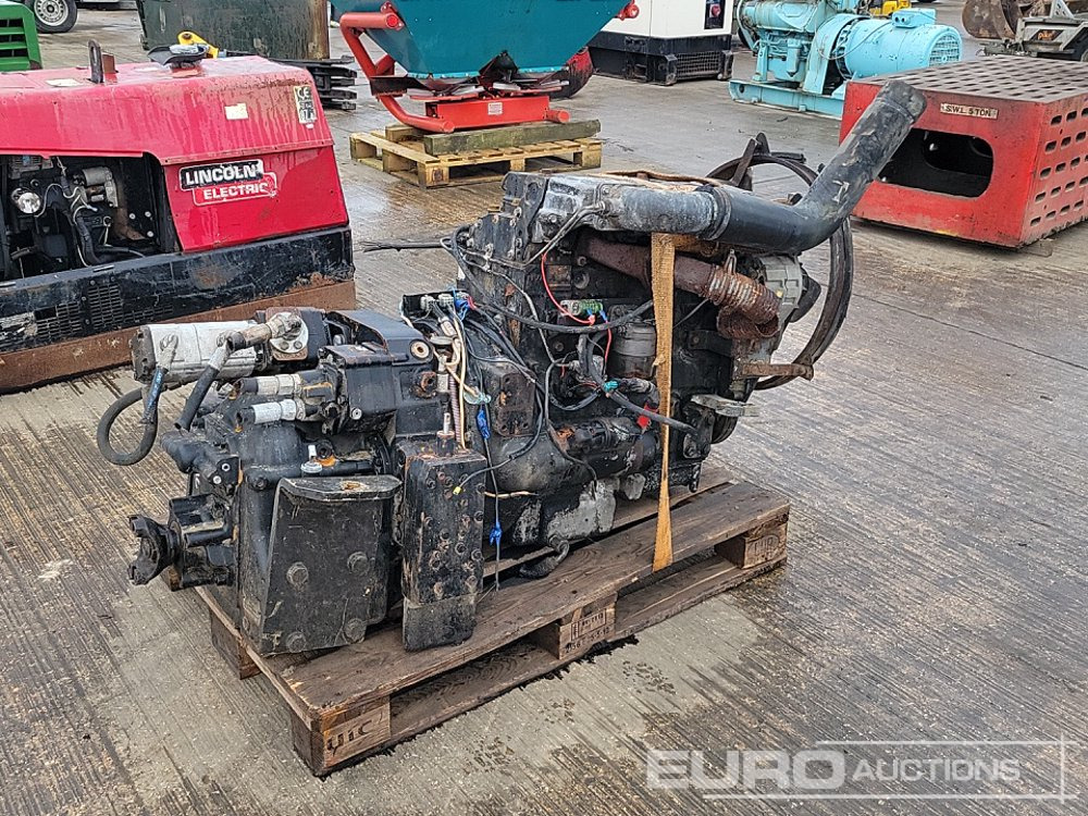 Perkins 4 Cylinder Engine, Gearbox - Motor: Foto 5 Perkins 4 Cylinder Engine, Gearbox - Motor: Foto 5