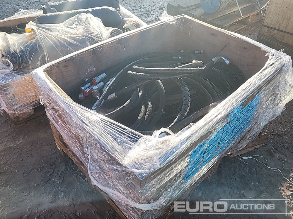 Box Of Hydraulic Hoses - Piesă de schimb pentru Echipament industrial: Foto 2 Box Of Hydraulic Hoses - Piesă de schimb pentru Echipament industrial: Foto 2