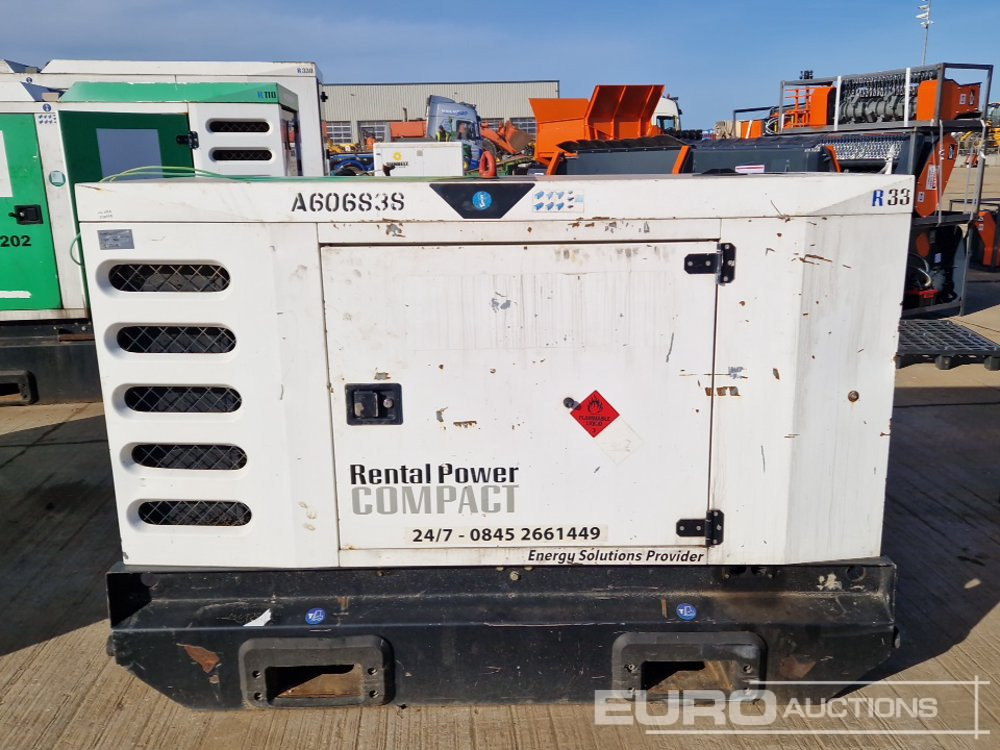 SDMO R33 - Generator electric: Foto 2 SDMO R33 - Generator electric: Foto 2