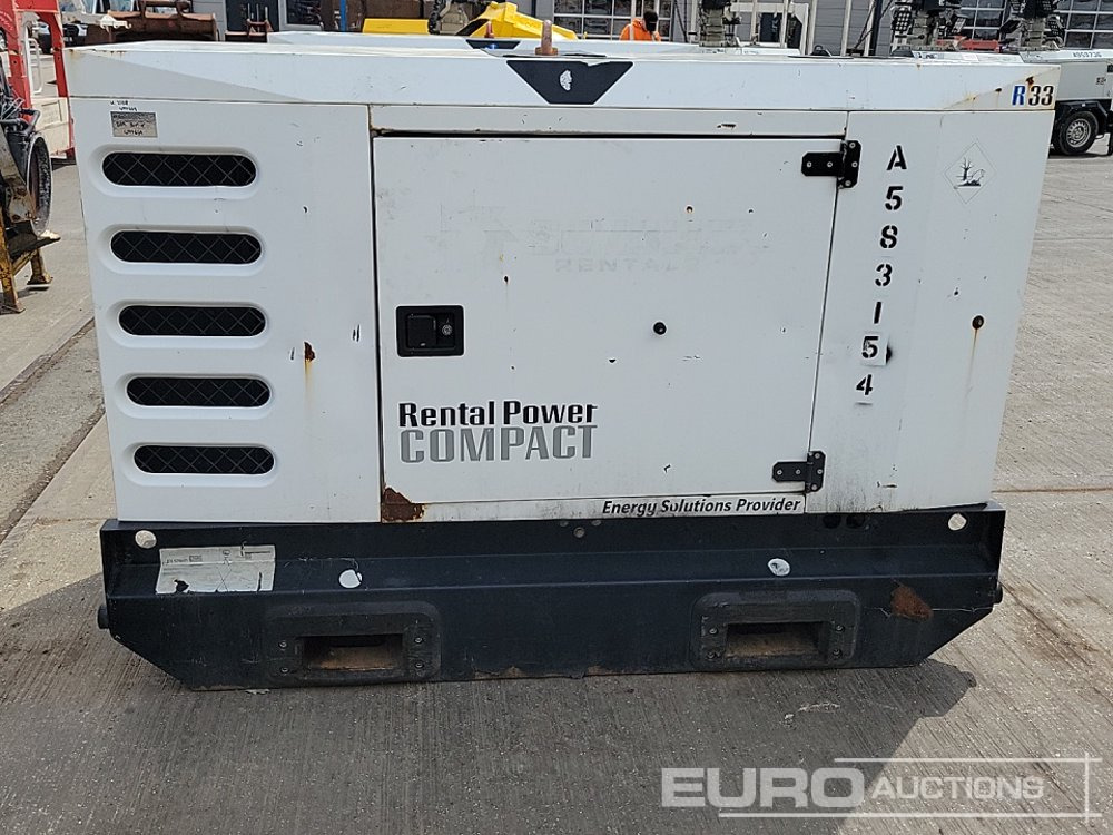 SDMO R33 - Generator electric: Foto 2 SDMO R33 - Generator electric: Foto 2
