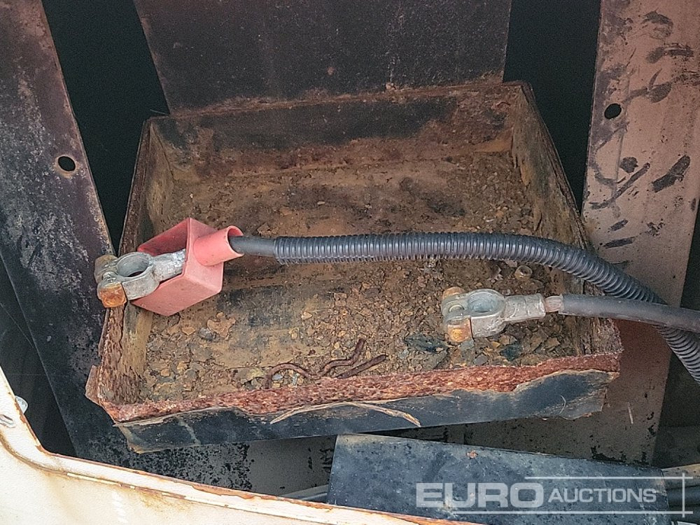 Turnul de iluminat SMC TL90: Foto 21 Turnul de iluminat SMC TL90: Foto 21