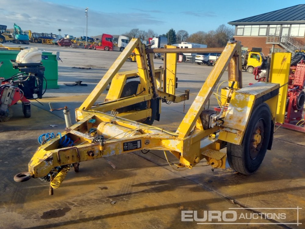 Seb International CD130 - Remorcă transport utilaje: Foto 1 Seb International CD130 - Remorcă transport utilaje: Foto 1