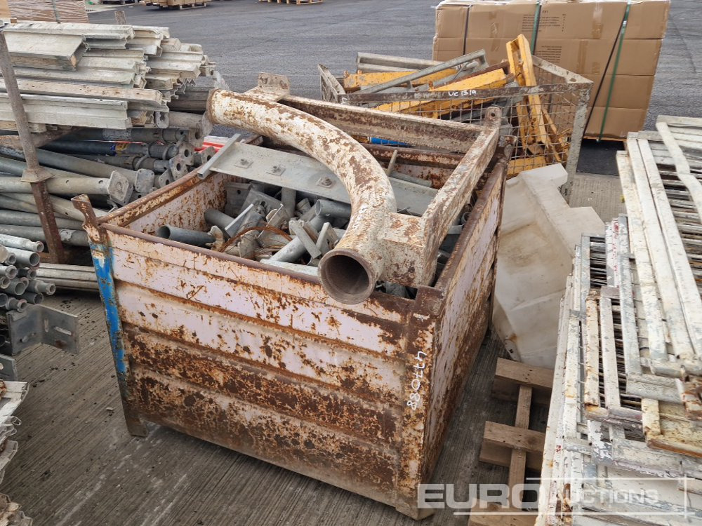 Echipamente de constructii Steel Mesh Panels (5 Pallets of & 1 Stillage of), Acro Props (5 Stillages of), Kwikstage Polls (2 Stillages of), Stillge of Fittings: Foto 15