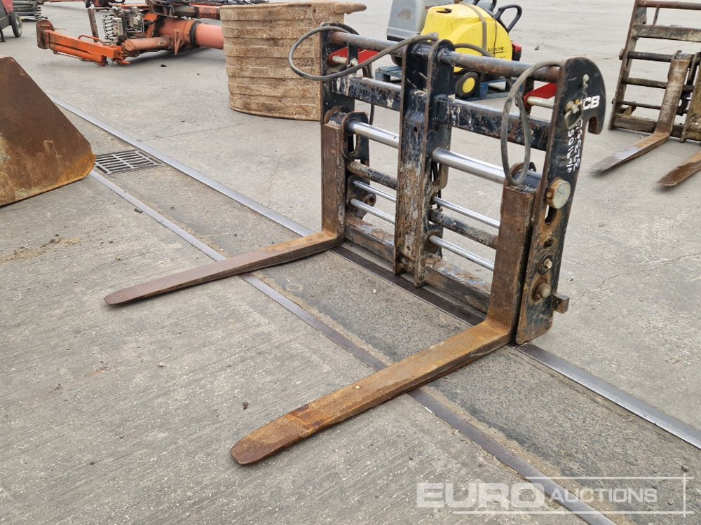 2021 JCB Hydraulic Fork Positioner to JCB Telehandler - Stivuitor: Foto 1 2021 JCB Hydraulic Fork Positioner to JCB Telehandler - Stivuitor: Foto 1