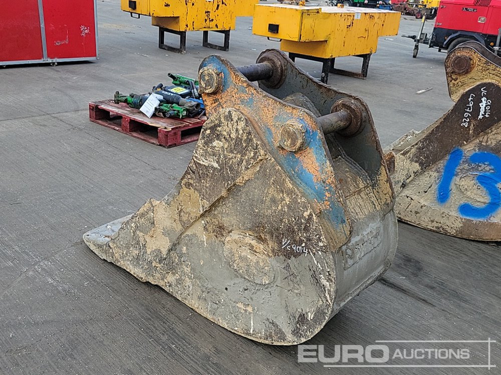 Strickland 24" Digging Bucket 65mm Pin to suit 13 Ton Excavator - Cupă: Foto 5 Strickland 24" Digging Bucket 65mm Pin to suit 13 Ton Excavator - Cupă: Foto 5