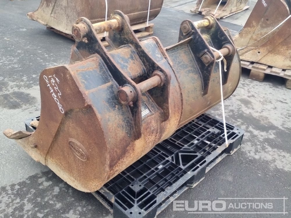 Strickland 30", 24" Digging Bucket 45mm Pin to suit 4-6 Ton Excavator - Cupă: Foto 3 Strickland 30", 24" Digging Bucket 45mm Pin to suit 4-6 Ton Excavator - Cupă: Foto 3
