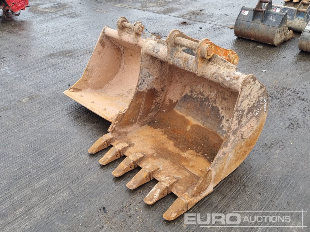 Strickland 36", 30" Digging Bucket 50mm Pin to suit 6-8 Ton Excavator - Cupă: Foto 1 Strickland 36", 30" Digging Bucket 50mm Pin to suit 6-8 Ton Excavator - Cupă: Foto 1