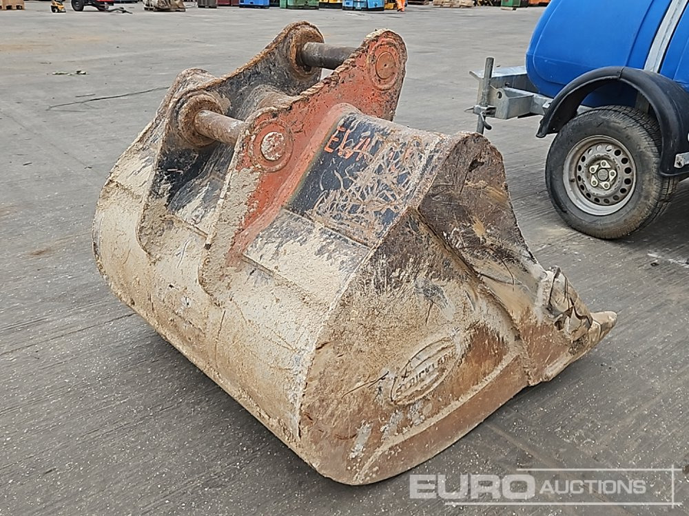 Strickland 48" Digging Bucket 65mm Pin to suit 13 Ton Excavator - Cupă: Foto 5 Strickland 48" Digging Bucket 65mm Pin to suit 13 Ton Excavator - Cupă: Foto 5