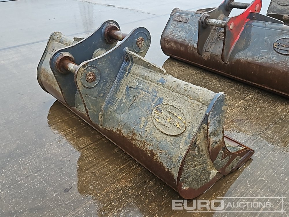 Strickland 72" Ditching Bucket 65mm Pin to suit 13 Ton Excavator - Cupă: Foto 5 Strickland 72" Ditching Bucket 65mm Pin to suit 13 Ton Excavator - Cupă: Foto 5