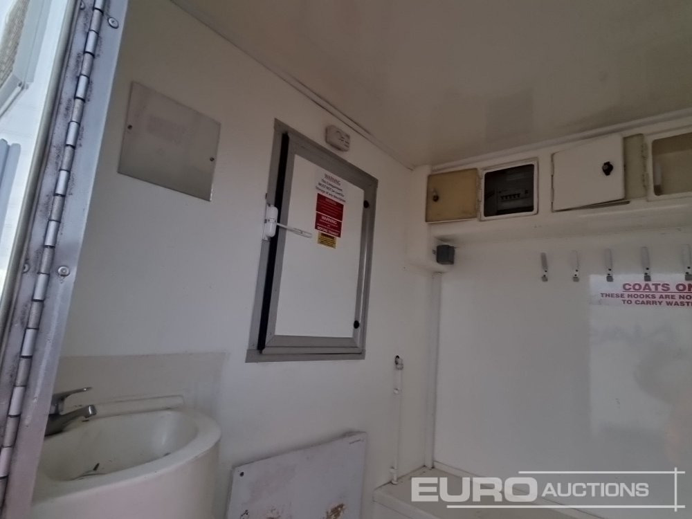 Remorcă transport utilaje Thermac Single Axle Decontamination Unit, Self Contained, Gas Honda Generator Working Boiler: Foto 19 Remorcă transport utilaje Thermac Single Axle Decontamination Unit, Self Contained, Gas Honda Generator Working Boiler: Foto 19