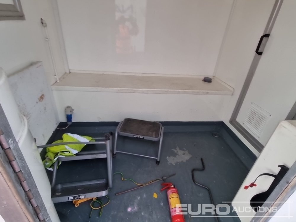 Remorcă transport utilaje Thermac Single Axle Decontamination Unit, Self Contained, Gas Honda Generator Working Boiler: Foto 21 Remorcă transport utilaje Thermac Single Axle Decontamination Unit, Self Contained, Gas Honda Generator Working Boiler: Foto 21