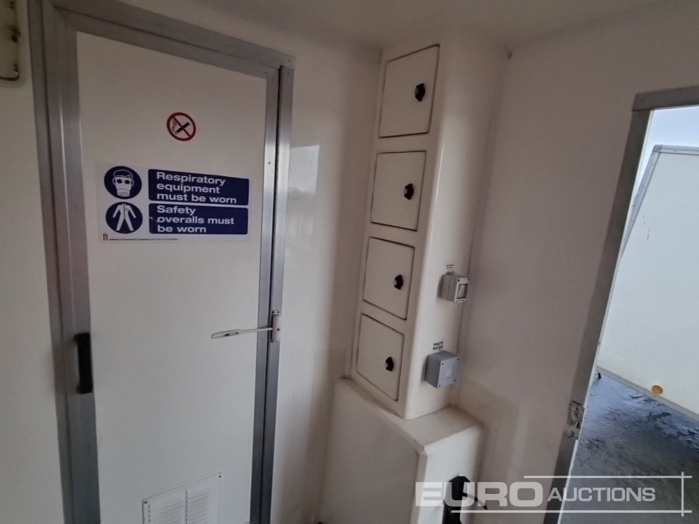 Remorcă transport utilaje Thermac Single Axle Decontamination Unit, Self Contained, Gas Honda Generator Working Boiler: Foto 27 Remorcă transport utilaje Thermac Single Axle Decontamination Unit, Self Contained, Gas Honda Generator Working Boiler: Foto 27