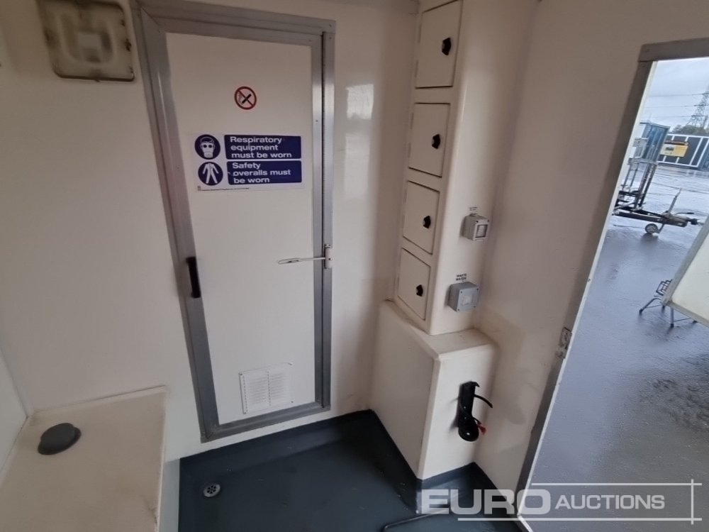 Remorcă transport utilaje Thermac Single Axle Decontamination Unit, Self Contained, Gas Honda Generator Working Boiler: Foto 26 Remorcă transport utilaje Thermac Single Axle Decontamination Unit, Self Contained, Gas Honda Generator Working Boiler: Foto 26