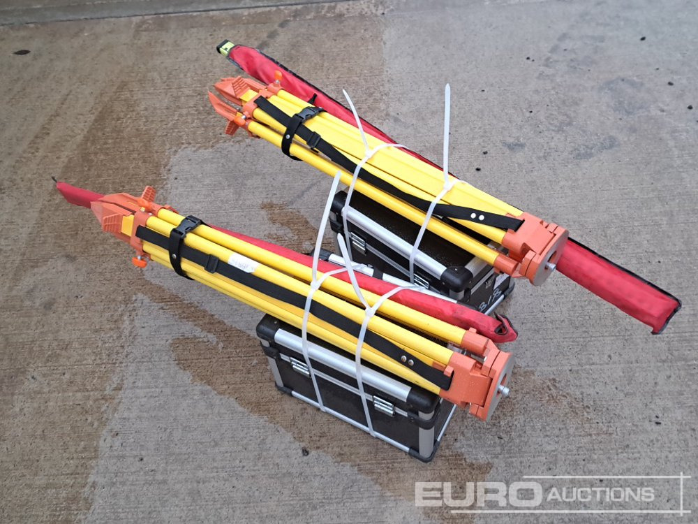 Unused 2025 SKLP Self-Leveling Rotary Laser Level with Batteries, Receiver, Tripod, Grade Rod (2 of) - Echipament de atelier: Foto 4 Unused 2025 SKLP Self-Leveling Rotary Laser Level with Batteries, Receiver, Tripod, Grade Rod (2 of) - Echipament de atelier: Foto 4