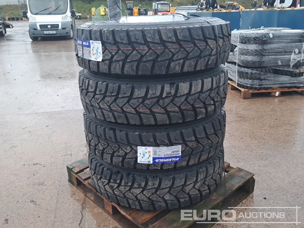 Unused 295/80R22.5 Quarry Pattern Tyres, 10 Stud Rims (4 of) - Anvelopă: Foto 3 Unused 295/80R22.5 Quarry Pattern Tyres, 10 Stud Rims (4 of) - Anvelopă: Foto 3