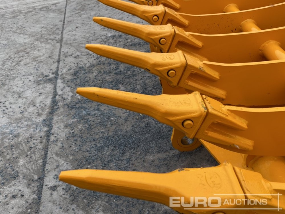 Unused 44" Rake 45mm Pin to suit 4-6 Ton Excavator - Cupă: Foto 5 Unused 44" Rake 45mm Pin to suit 4-6 Ton Excavator - Cupă: Foto 5