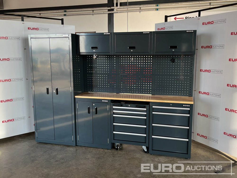 Unused Boss 2.6m 9 Drawer, 5 Cabinet Tool Station (3 boxes) - Echipament de atelier: Foto 1 Unused Boss 2.6m 9 Drawer, 5 Cabinet Tool Station (3 boxes) - Echipament de atelier: Foto 1