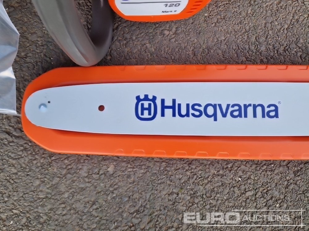 Echipament de atelier Unused Husqvarna 120 Mark II 14" Petrol Chain Saw: Foto 10