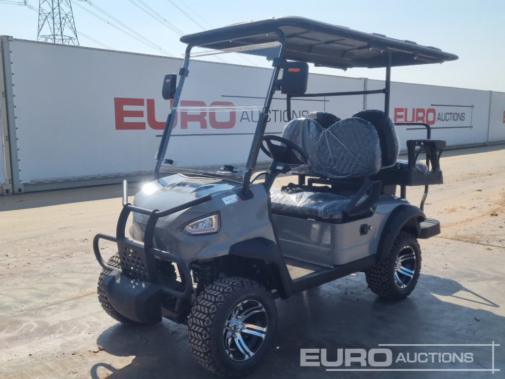 Unused Newrick G4.0 Electric 4 Seater Golf Cart - Mașină de golf: Foto 1 Unused Newrick G4.0 Electric 4 Seater Golf Cart - Mașină de golf: Foto 1