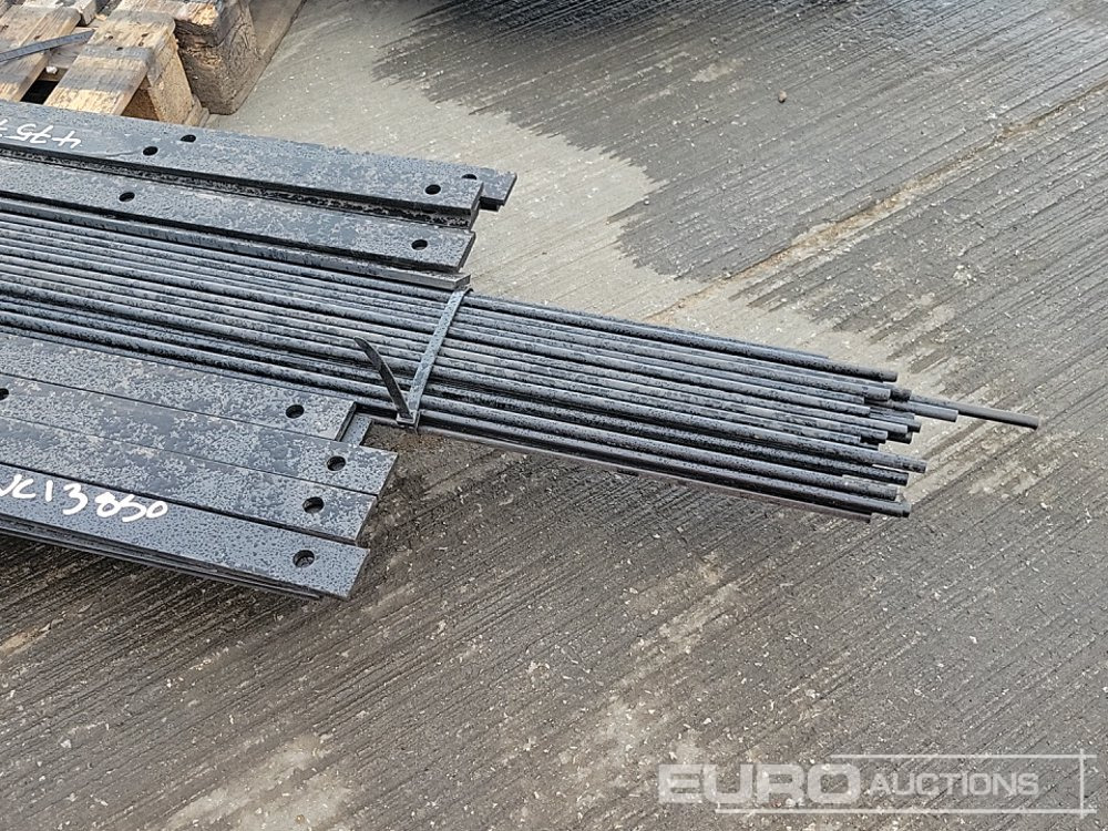Echipamente de constructii Unused Pallet of Estate Fencing (2 of): Foto 35