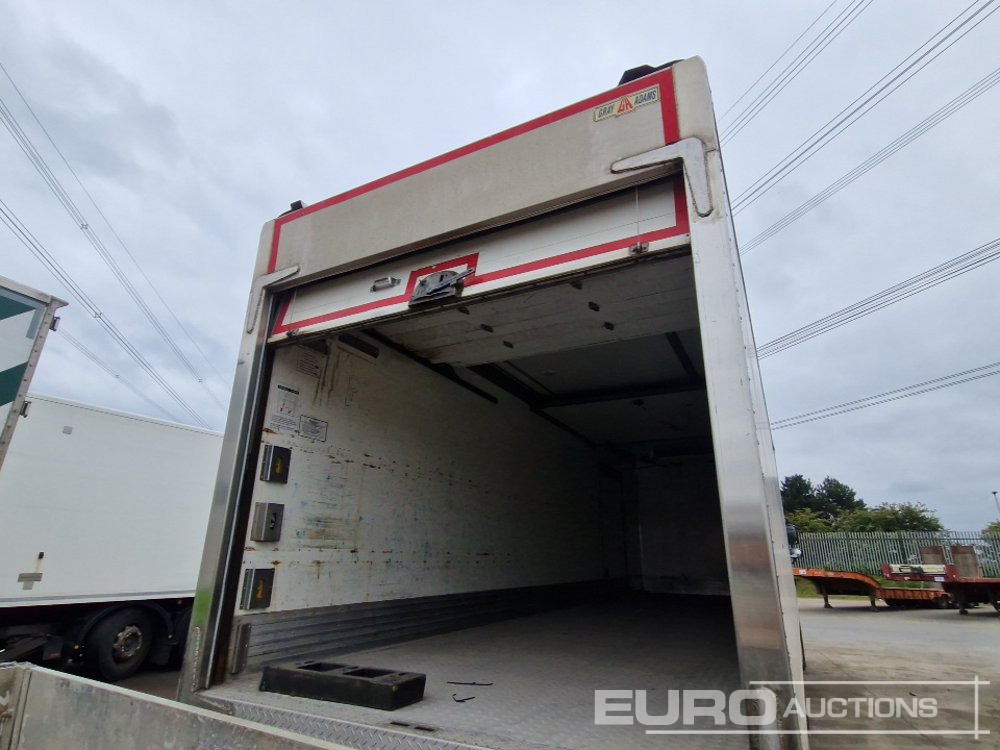 DAF CF330 - Utilaje constructii: Foto 4 DAF CF330 - Utilaje constructii: Foto 4