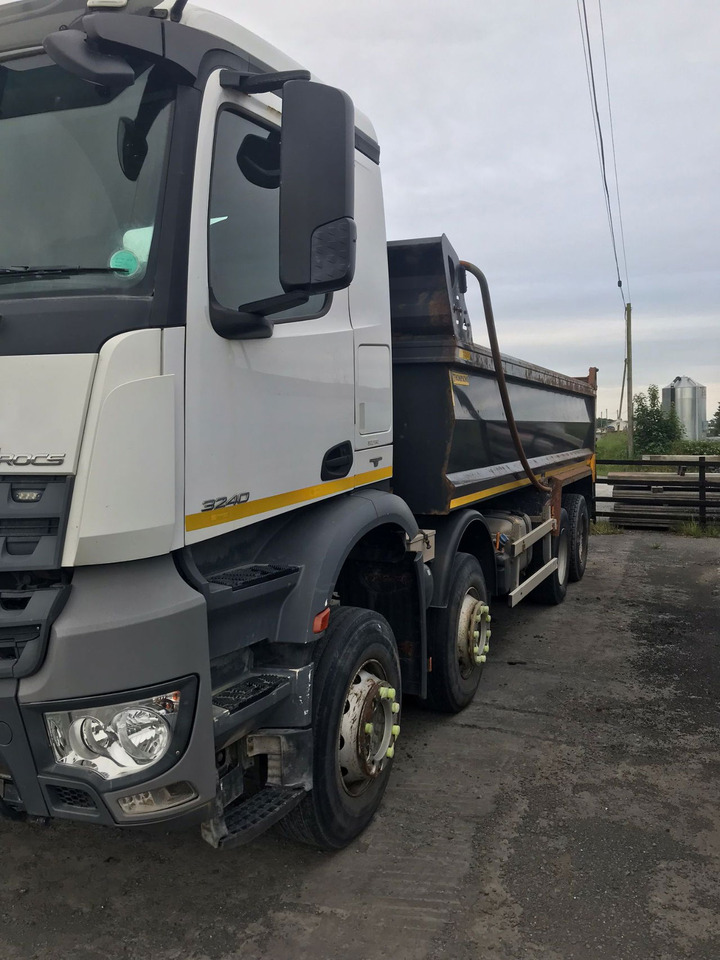Mercedes-Benz Actros 3240 Tipper - Camion basculantă: Foto 4 Mercedes-Benz Actros 3240 Tipper - Camion basculantă: Foto 4