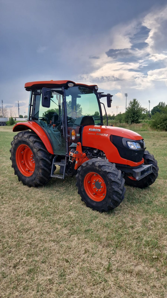 Trattore usato Kubota M4072 - Tractor agricol: Foto 1 Trattore usato Kubota M4072 - Tractor agricol: Foto 1