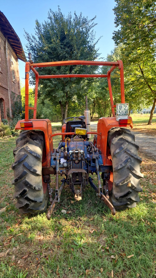 Trattore usato Same MINITAURUS 60 Synchro - Tractor agricol: Foto 5 Trattore usato Same MINITAURUS 60 Synchro - Tractor agricol: Foto 5