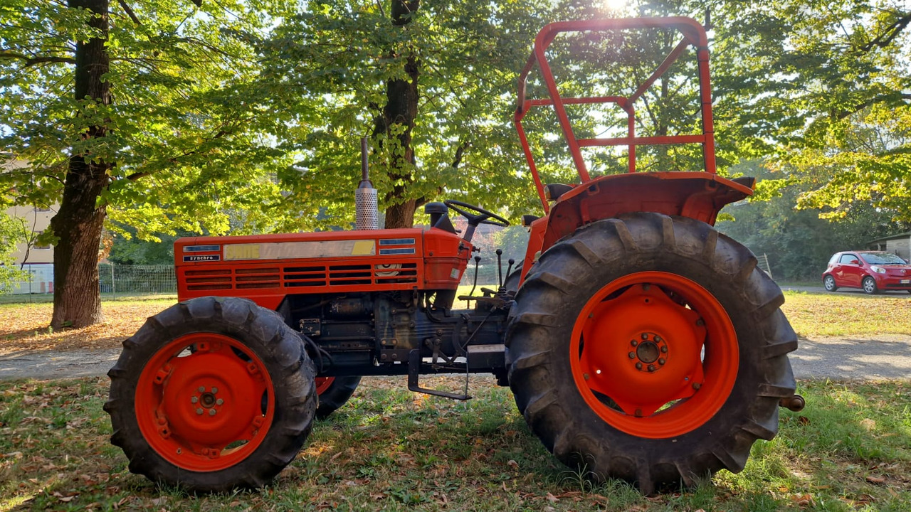 Trattore usato Same MINITAURUS 60 Synchro - Tractor agricol: Foto 4 Trattore usato Same MINITAURUS 60 Synchro - Tractor agricol: Foto 4