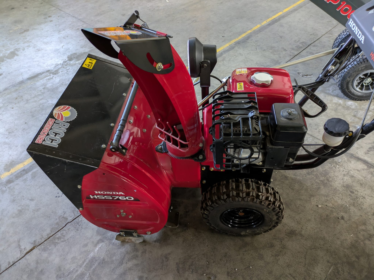 Turbina spazzaneve usata Honda HSS 760 - Utilaje pentru gradina: Foto 1 Turbina spazzaneve usata Honda HSS 760 - Utilaje pentru gradina: Foto 1