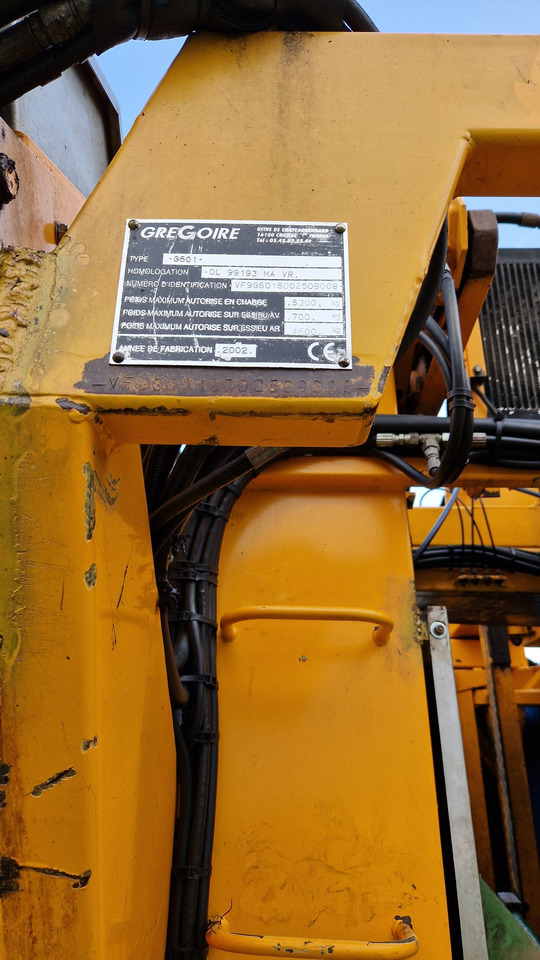 Vendemmiatrice usata Grégoire G60I - Combina de recoltat struguri: Foto 5 Vendemmiatrice usata Grégoire G60I - Combina de recoltat struguri: Foto 5