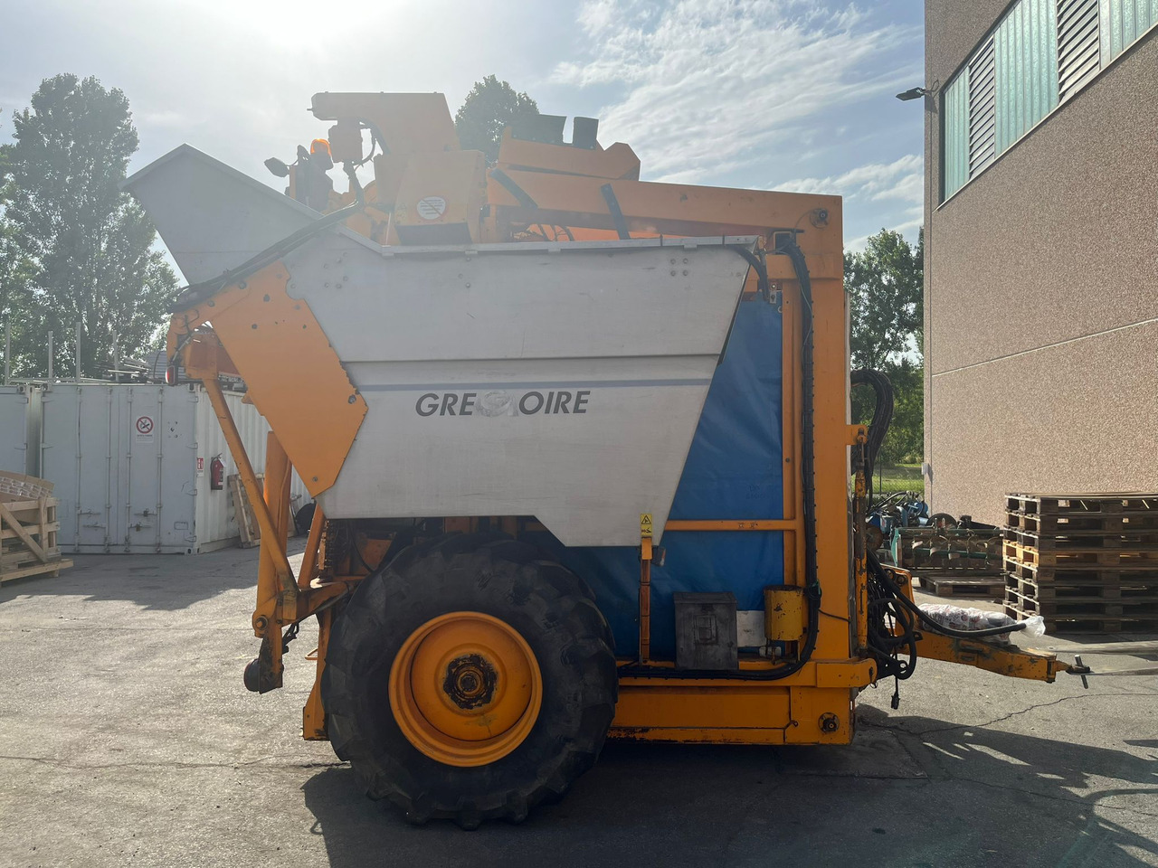 Vendemmiatrice usata Grégoire G60I - Combina de recoltat struguri: Foto 3 Vendemmiatrice usata Grégoire G60I - Combina de recoltat struguri: Foto 3