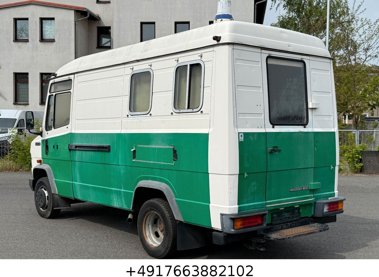 Mercedes-Benz Vario 609D/Manschaftswagen - Dubă: Foto 2 Mercedes-Benz Vario 609D/Manschaftswagen - Dubă: Foto 2
