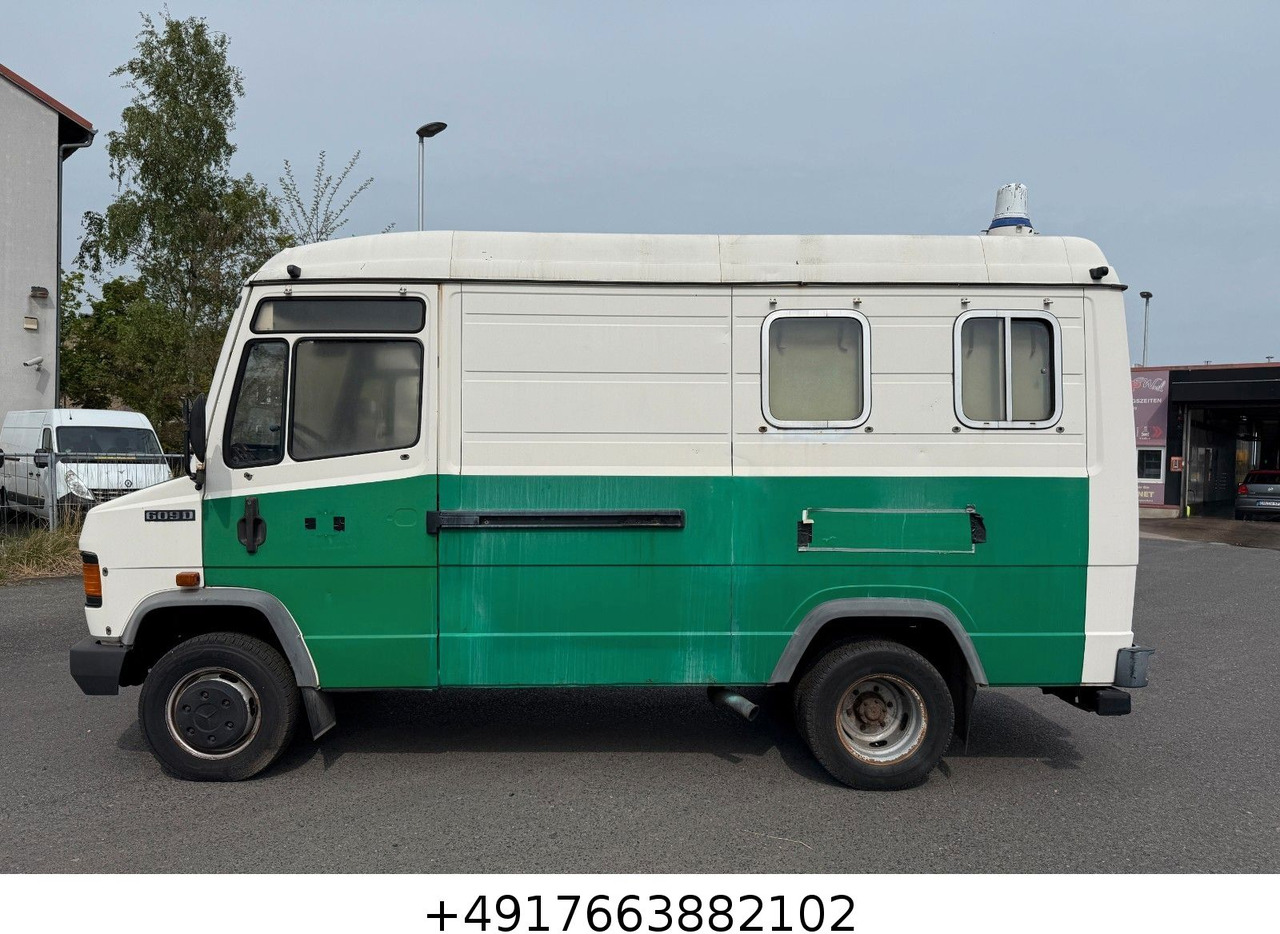 Mercedes-Benz Vario 609D/Manschaftswagen - Dubă: Foto 4 Mercedes-Benz Vario 609D/Manschaftswagen - Dubă: Foto 4